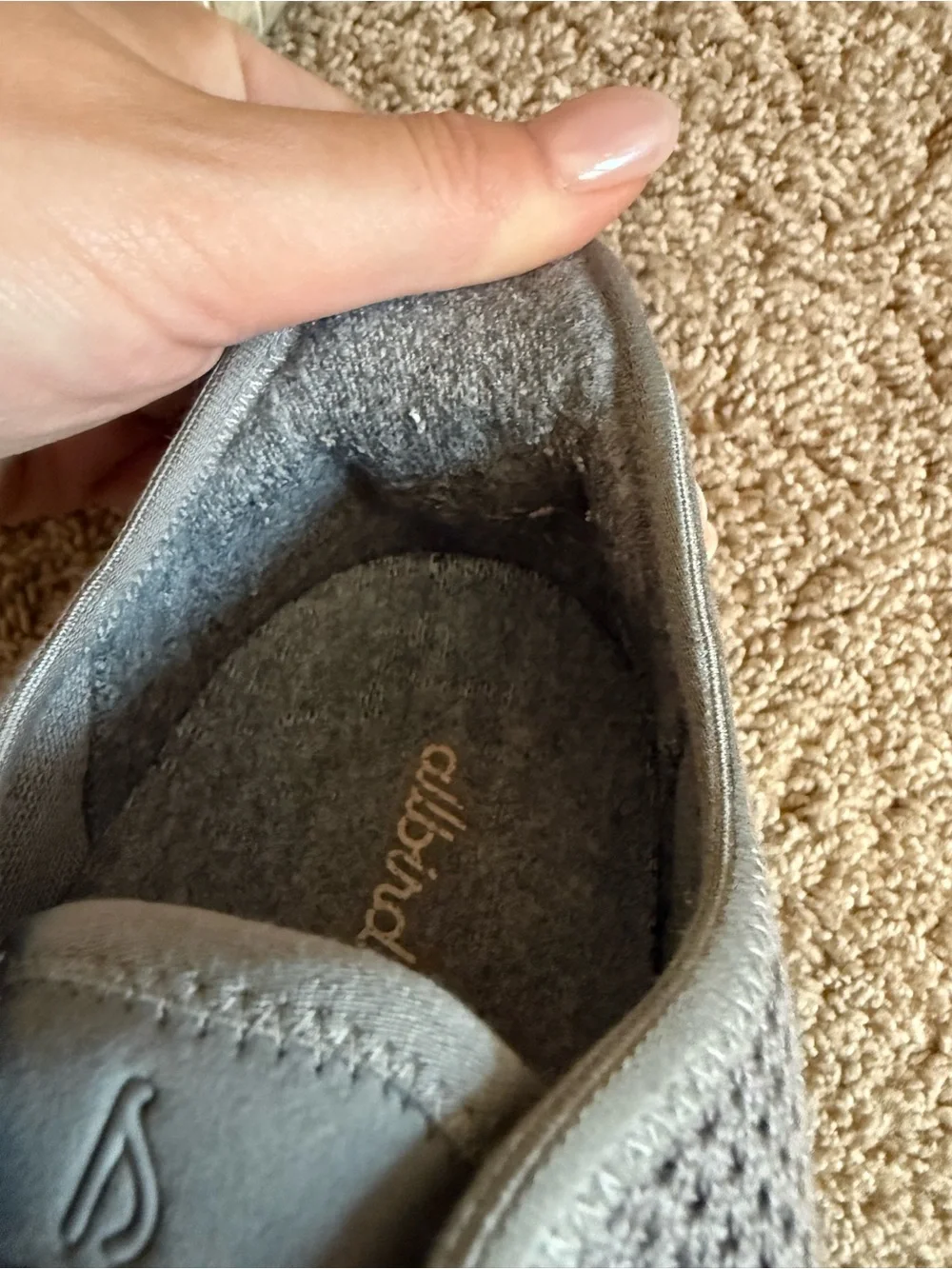 allbirds Women’s Gray Knit Athletic Sneakers